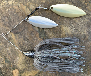 Small Bullet Head Spinnerbait